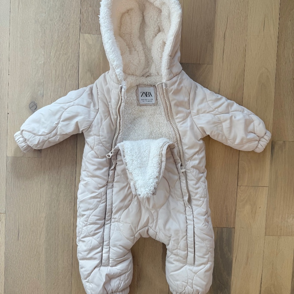 Zara baby girl ivory snowsuit 6-9 months